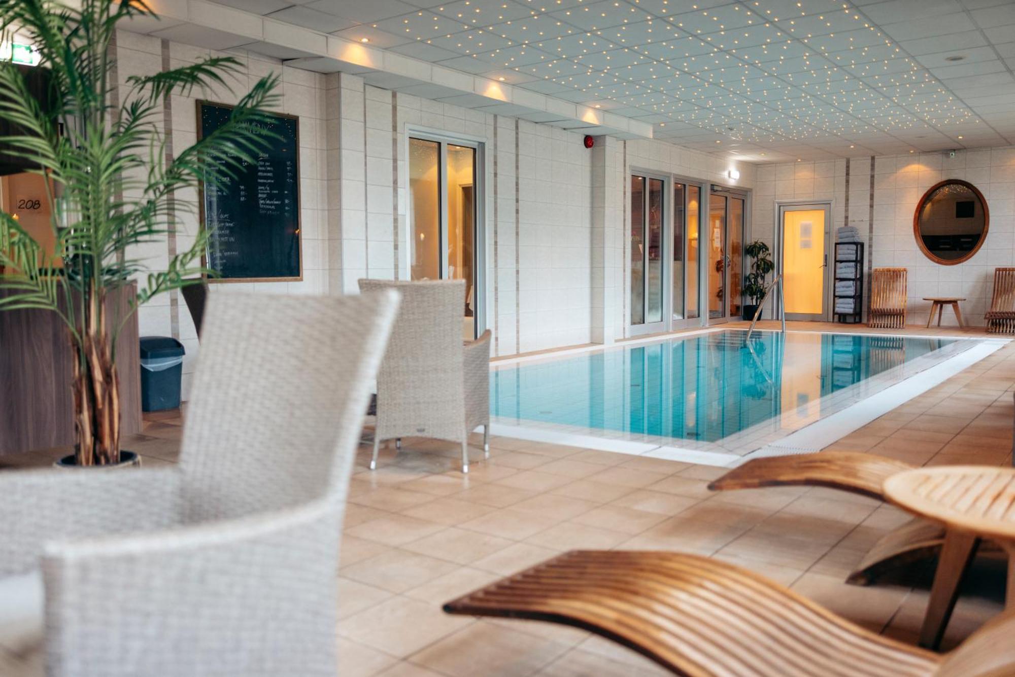 Hotel Skansen Färjestaden Zewnętrze zdjęcie