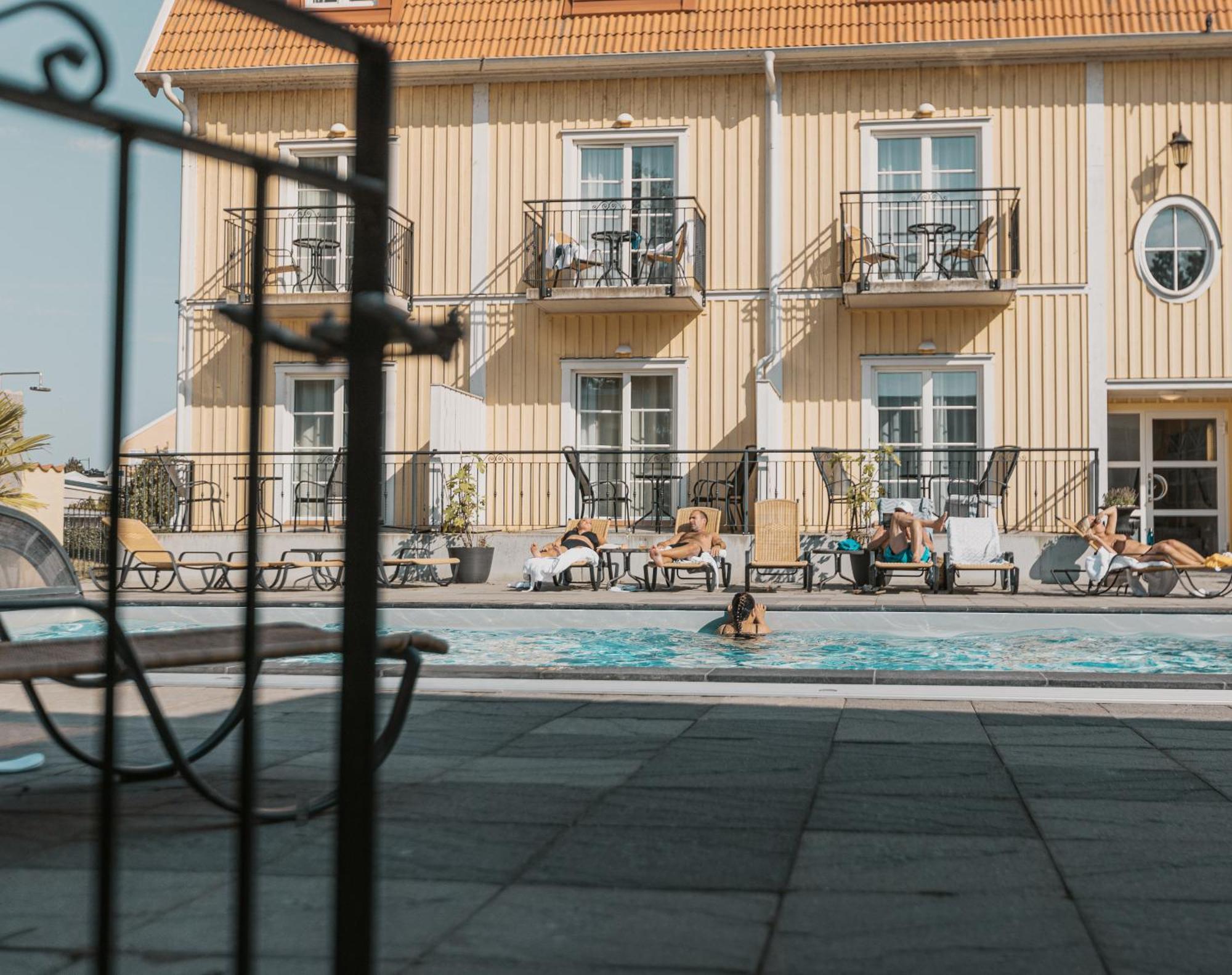 Hotel Skansen Färjestaden Zewnętrze zdjęcie